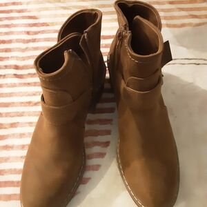 Steve Madden Brown Ankle Boots Size 9